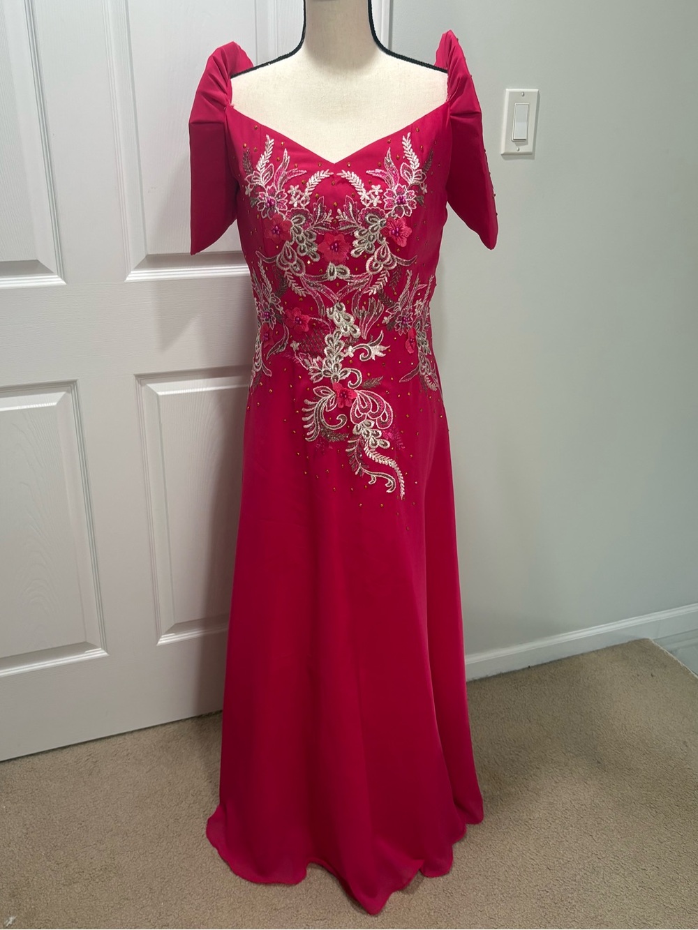 Filipiniana Imelda Ladies Dress Butterfly Sleeves with Appliqué Design Fuchsia